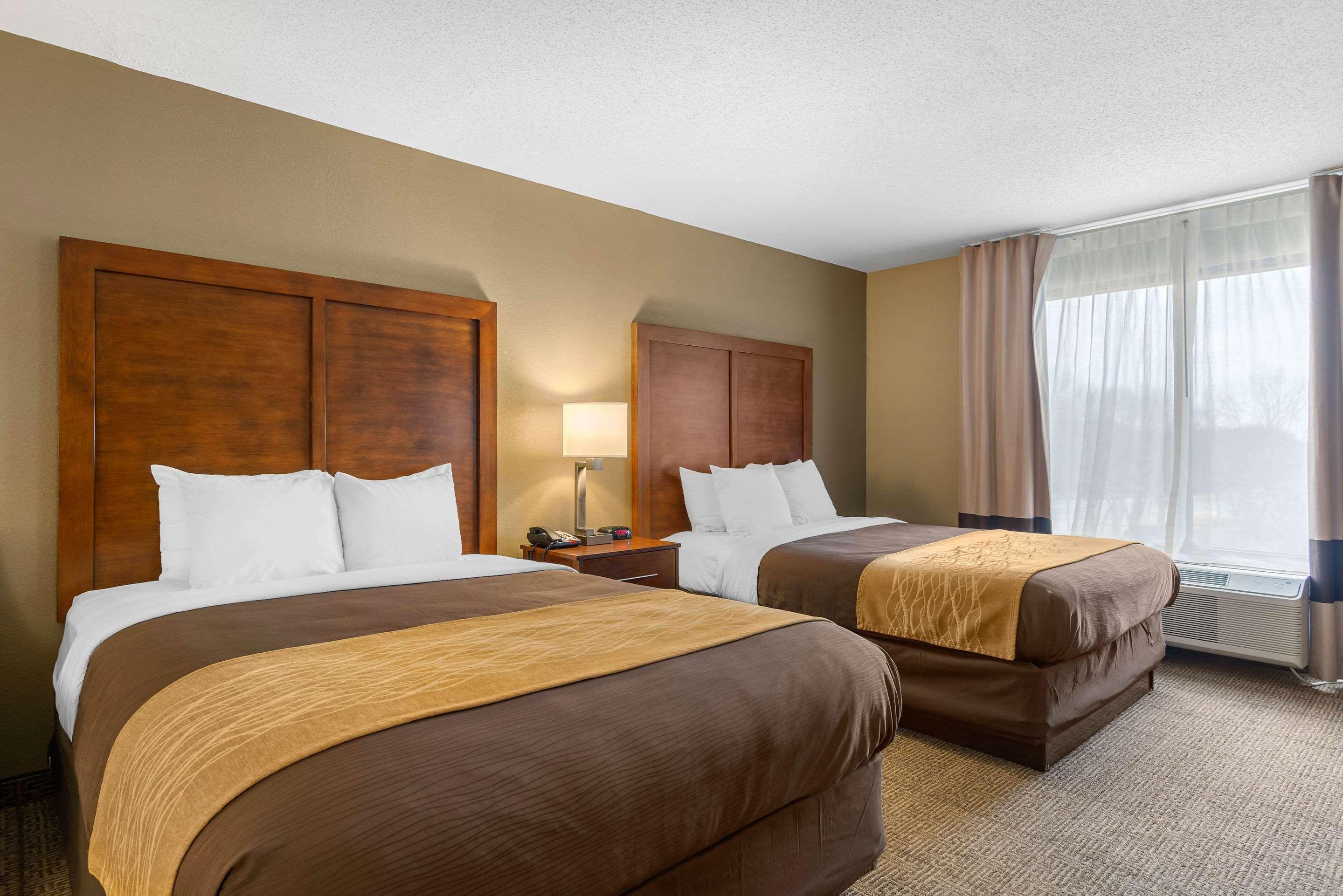 נורקרוס Comfort Inn & Suites Peachtree Corners מראה חיצוני תמונה