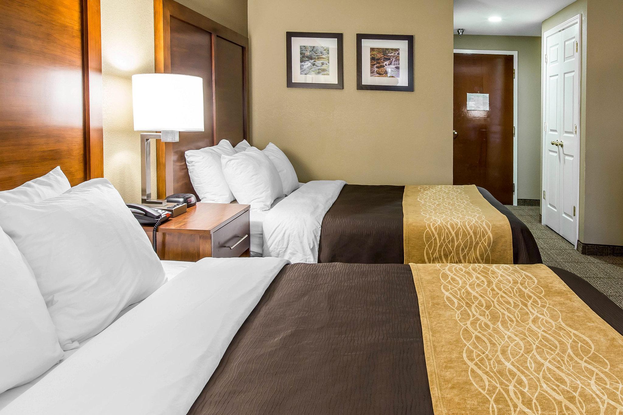 נורקרוס Comfort Inn & Suites Peachtree Corners מראה חיצוני תמונה