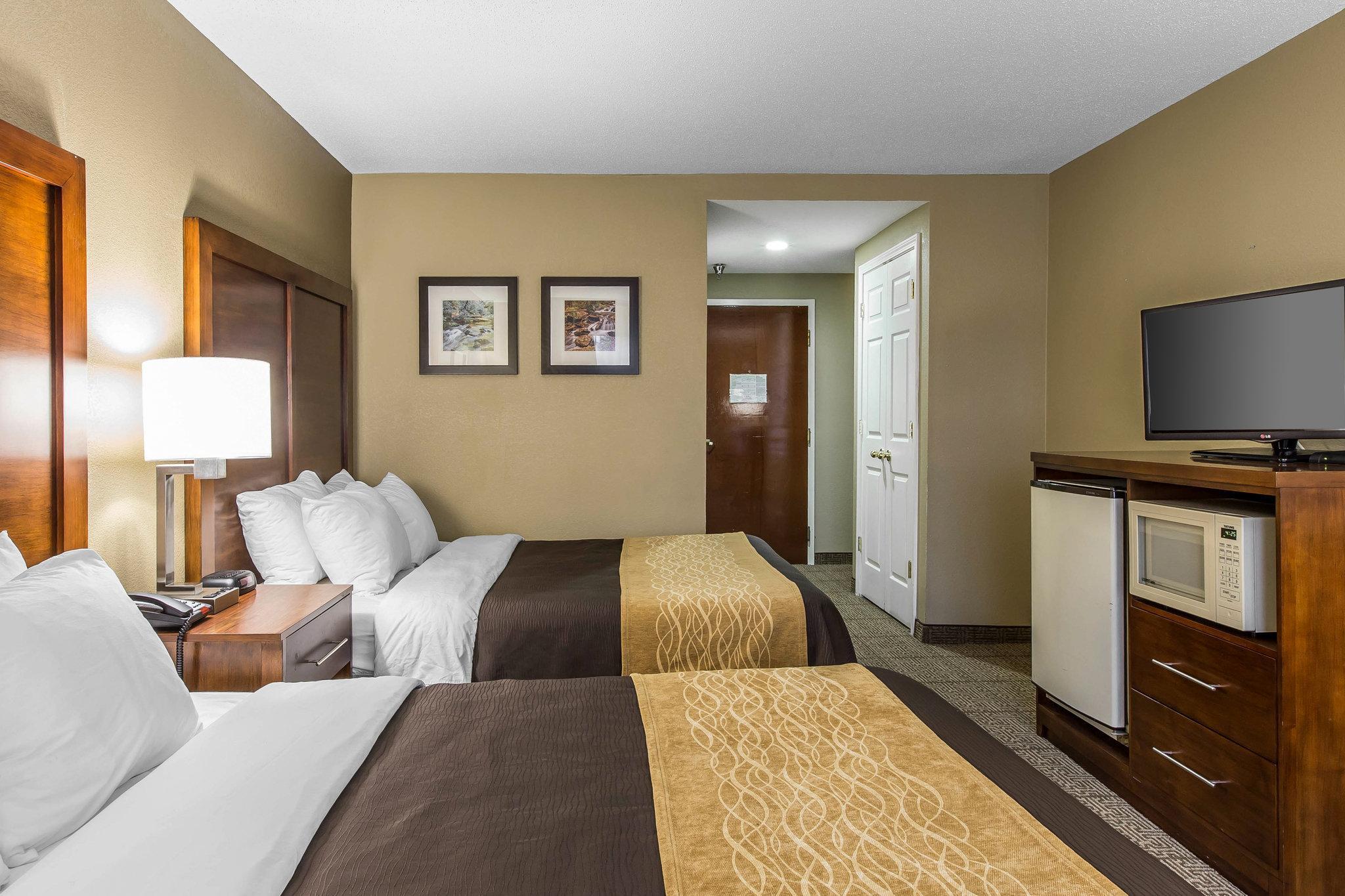 נורקרוס Comfort Inn & Suites Peachtree Corners מראה חיצוני תמונה