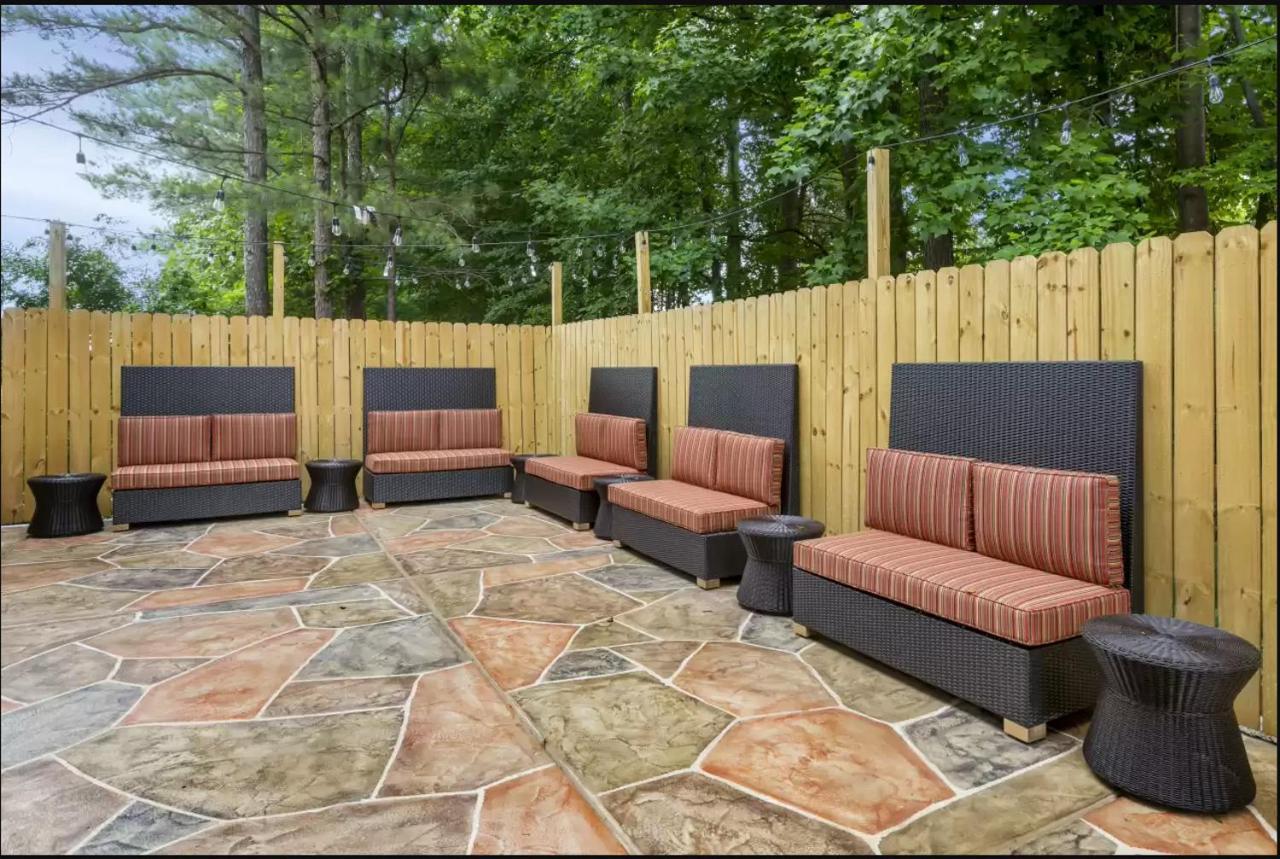 נורקרוס Comfort Inn & Suites Peachtree Corners מראה חיצוני תמונה