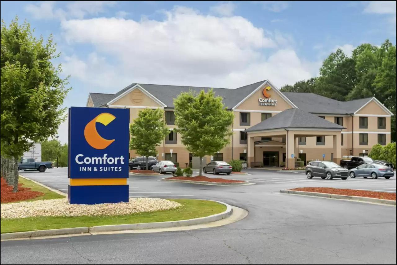 נורקרוס Comfort Inn & Suites Peachtree Corners מראה חיצוני תמונה